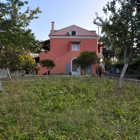 Kloudas Appartement *