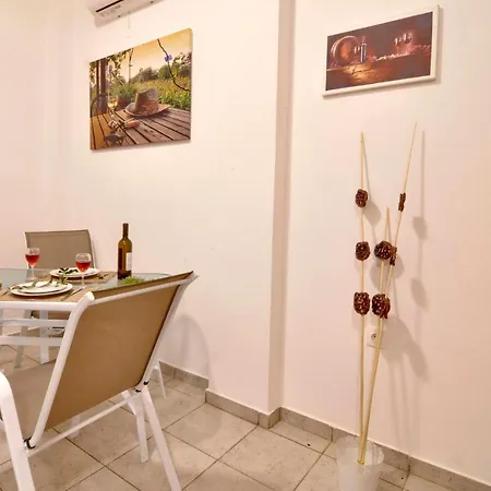 Kloudas Apartment Potamos (Corfu)